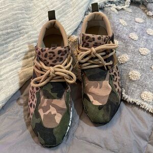 Steve Madden Camo Sneakers